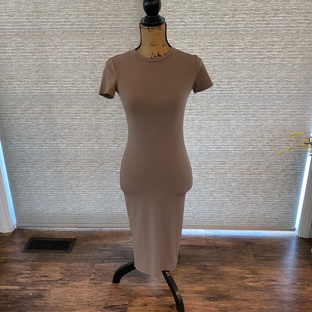 Dark tan tshirt fitted dress